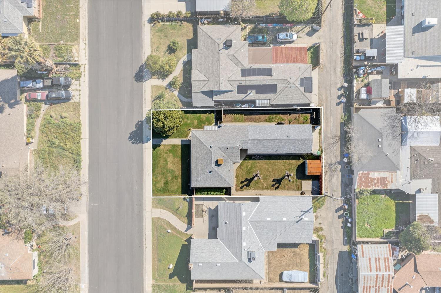 425 University Ave, Coalinga, CA 93210